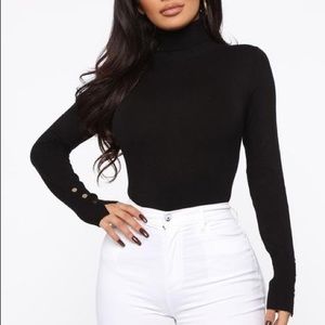 NWT Fashion Nova Sweater